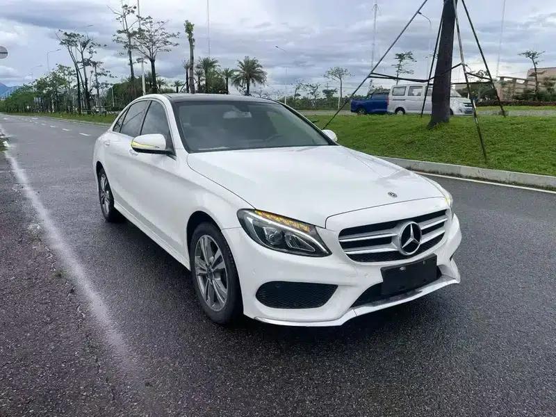 2018 Mercedes-Benz C-Class C 200 L Sport Edition — миниатюра 3