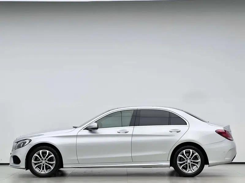 2015 Mercedes-Benz C-Class C 200 L Sport — миниатюра 3