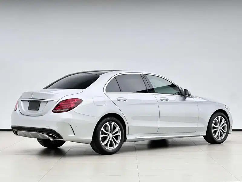 2015 Mercedes-Benz C-Class C 200 L Sport — миниатюра 5