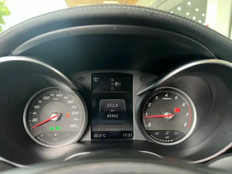 2015 Mercedes-Benz C-Class C 200 L Sport — миниатюра 11