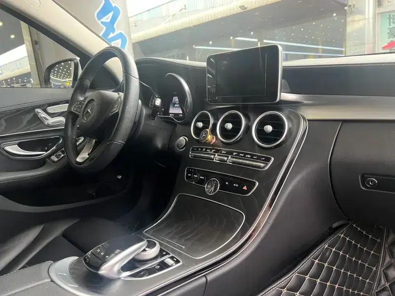 2015 Mercedes-Benz C-Class C 200 L Sport — миниатюра 13