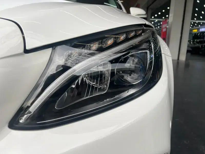 2015 Mercedes-Benz C-Class C 200 L Sport — миниатюра 8