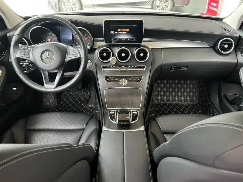 2015 Mercedes-Benz C-Class C 200 L Sport — миниатюра 10
