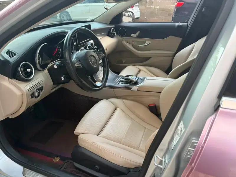 2016 Mercedes-Benz C-Class C 180 L Sport — миниатюра 17