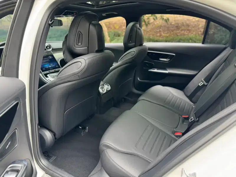 Mercedes-Benz C-Class 2025 Facelift C 260 L Sport Edition — миниатюра 13