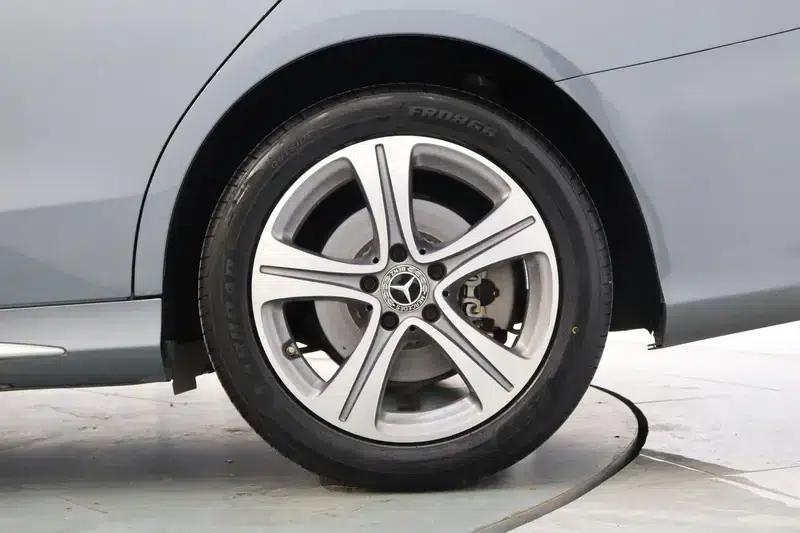 2020 Mercedes-Benz C-Class C 260 L Sport Edition — миниатюра 9