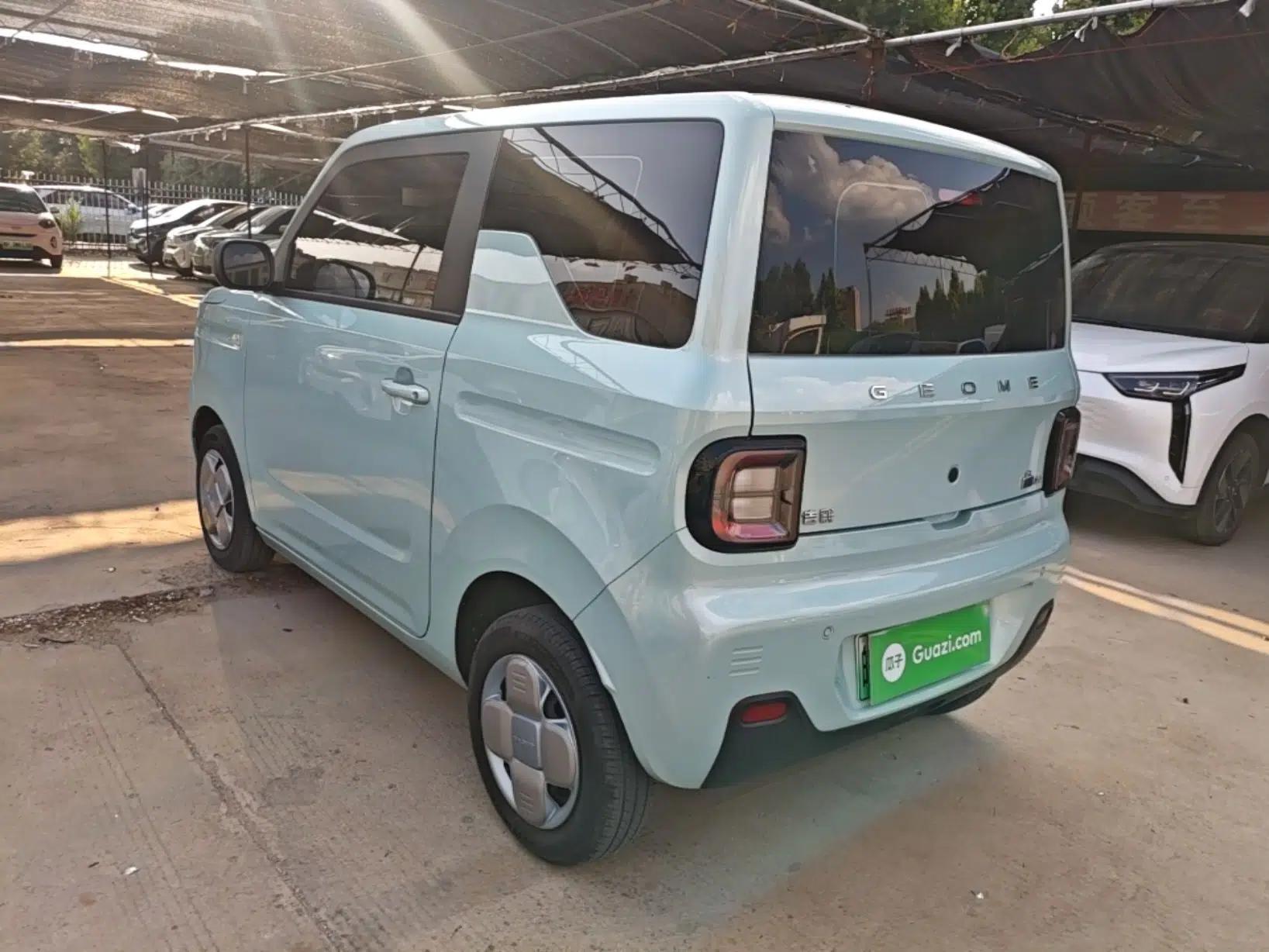 Geely Galaxy Panda 2024 Panda Mini 200km Endurance Bear — миниатюра 4