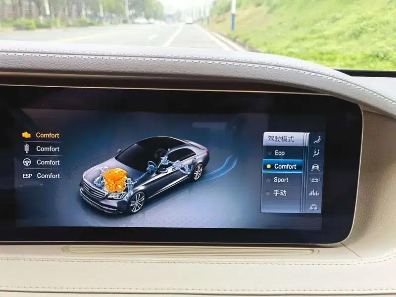 2018 Mercedes-Benz S-Class S 350 L — миниатюра 19