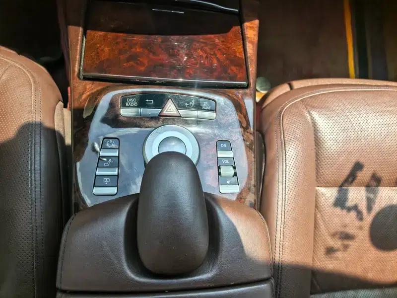 2011 Mercedes-Benz S-Class S 500 L CGI 4MATIC — миниатюра 22