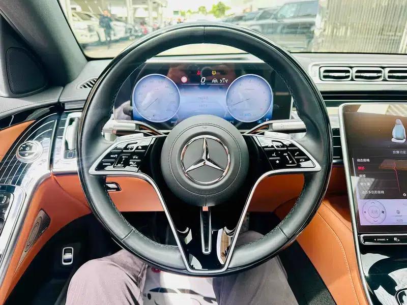 2022 Mercedes-Benz S-Class 4.0T Automatic 4WD 5-seater (Parallel Import) — миниатюра 9