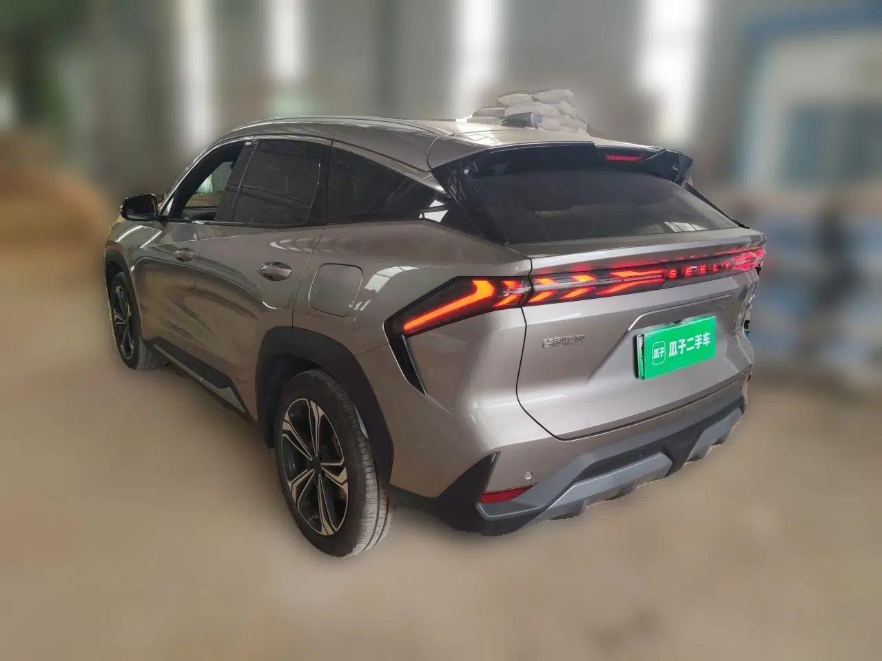 Geely Galaxy L7 2025 EM-i 115km Exploration Edition — миниатюра 4