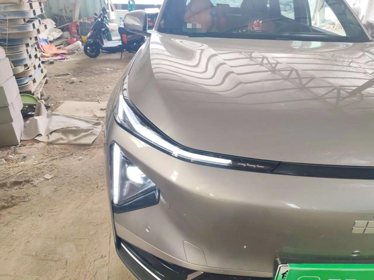 Geely Galaxy L7 2025 EM-i 115km Exploration Edition — миниатюра 7