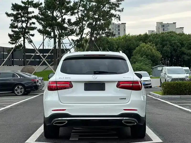 2016 Mercedes-Benz GLC 260 4MATIC Dynamic — миниатюра 3