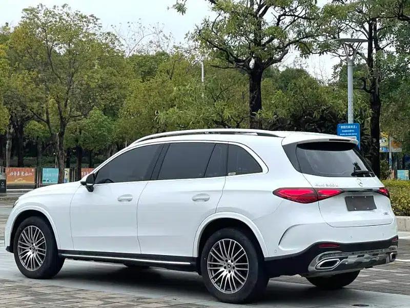 2024 Mercedes-Benz GLC 300 L 4MATIC Dynamic 5-seater — миниатюра 4
