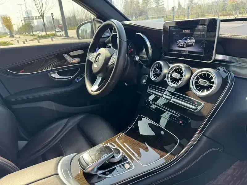 2018 Mercedes-Benz GLC 260 4MATIC Luxury — миниатюра 6