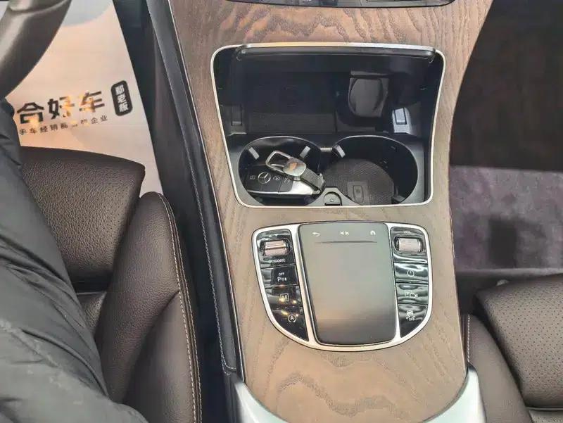 2021 Mercedes-Benz GLC 260 L 4MATIC Dynamic — миниатюра 15