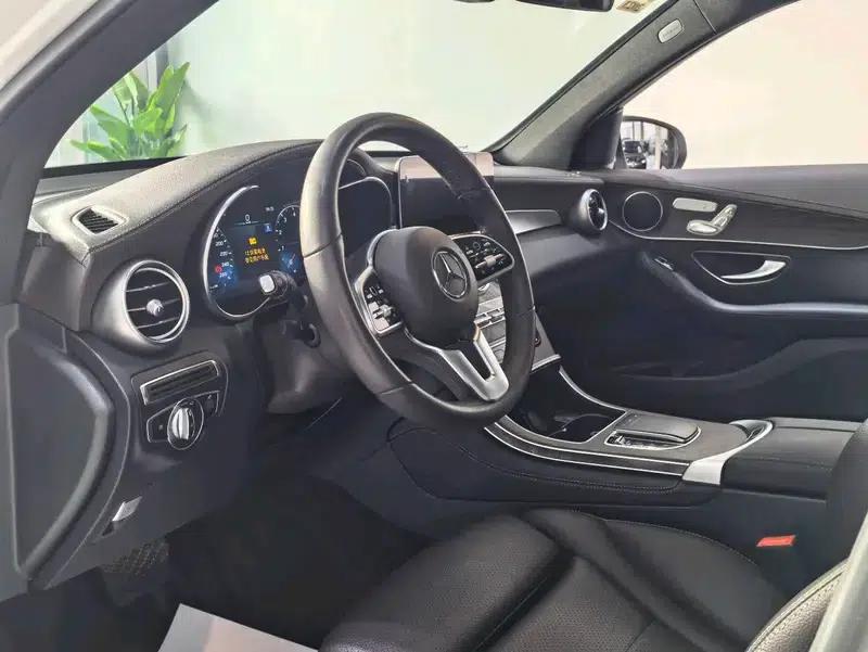 2021 Mercedes-Benz GLC 260 L 4MATIC Dynamic — миниатюра 23