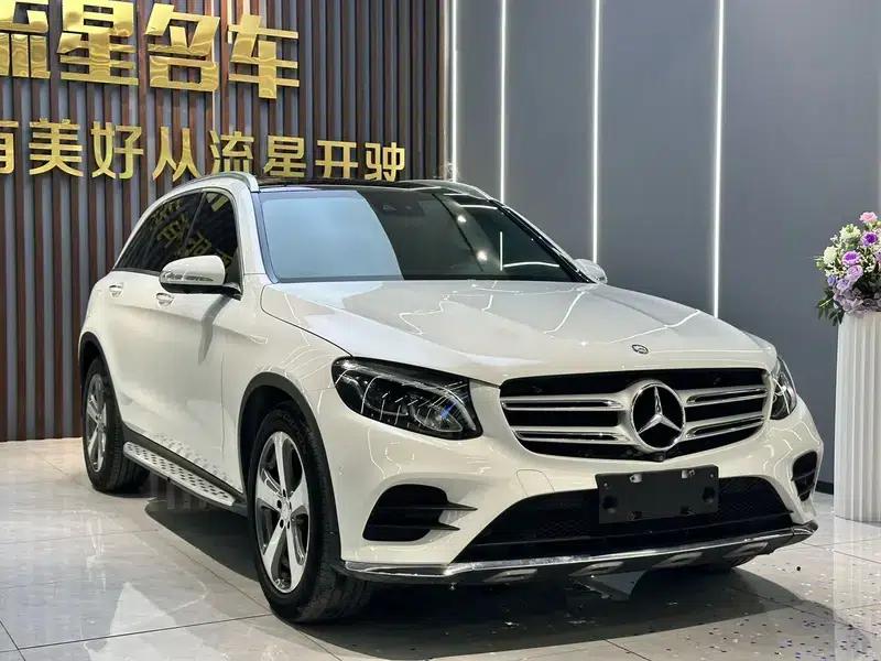 2017 Mercedes-Benz GLC 260 4MATIC Luxury — миниатюра 3