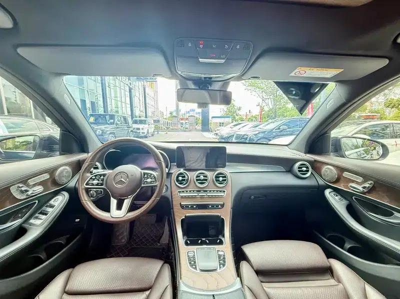 2020 Mercedes-Benz GLC 300 L 4MATIC Dynamic — миниатюра 22