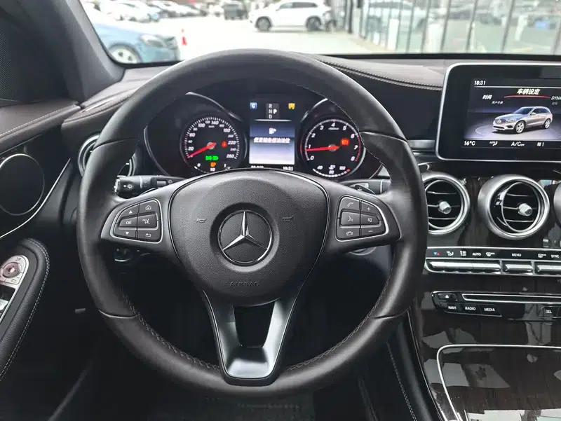 2019 Mercedes-Benz GLC 260 L 4MATIC Dynamic — миниатюра 13