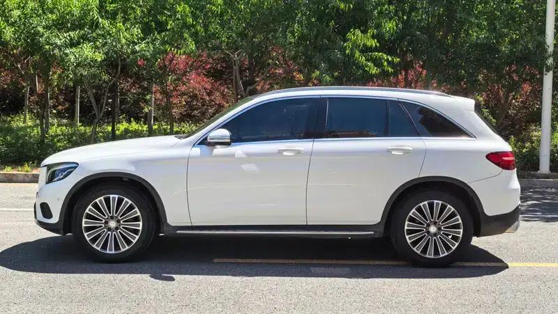 2016 Mercedes-Benz GLC 200 4MATIC — миниатюра 3