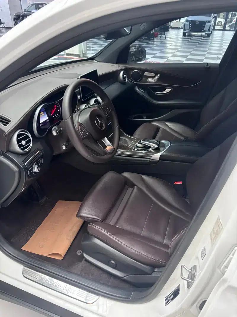 2017 Mercedes-Benz GLC 260 4MATIC Dynamic — миниатюра 8