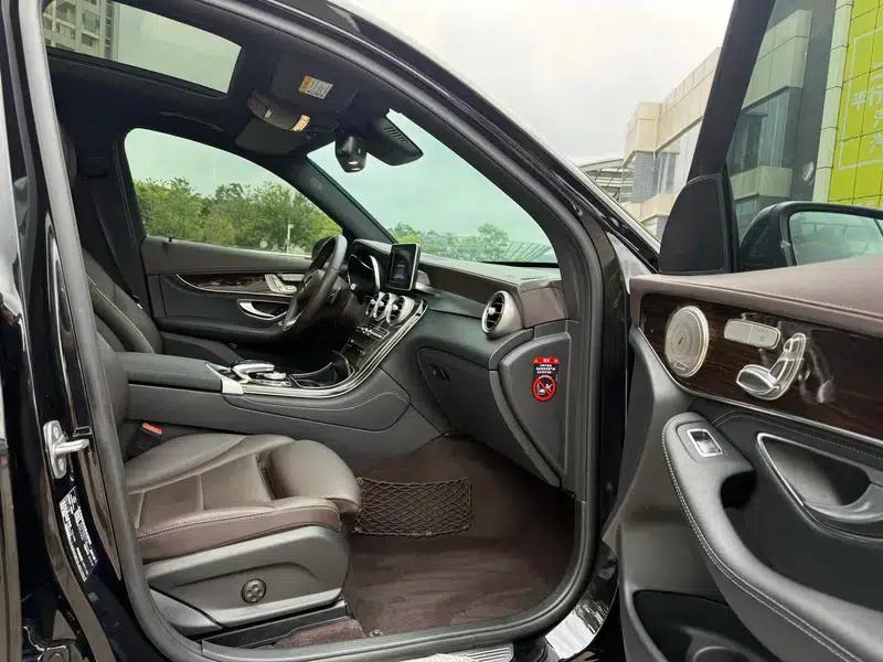 2019 Mercedes-Benz GLC 260 L 4MATIC Dynamic — миниатюра 33