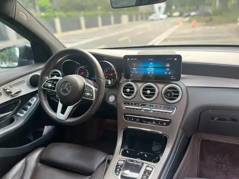 2020 Mercedes-Benz GLC 260 L 4MATIC Dynamic — миниатюра 5