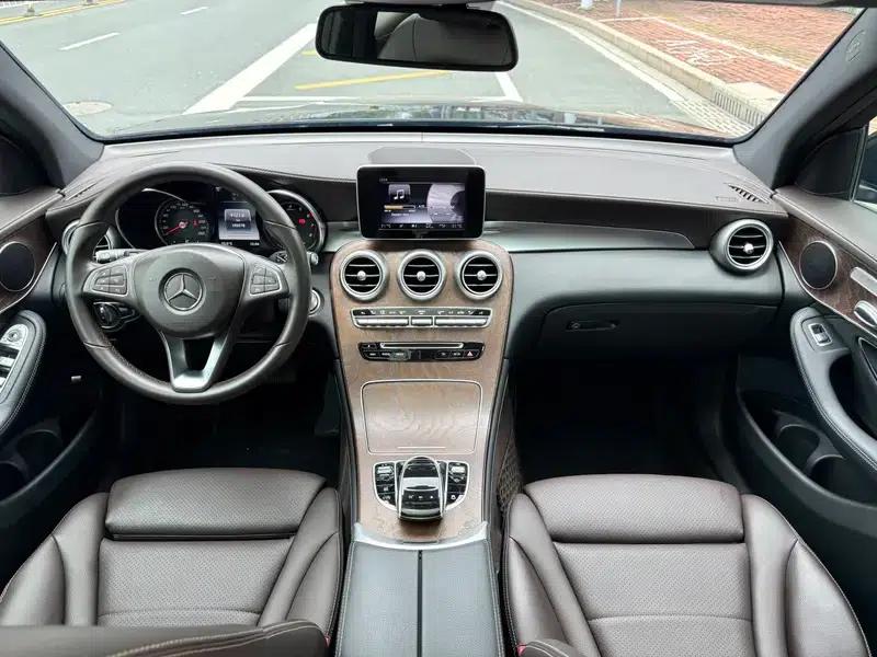 2017 Mercedes-Benz GLC 300 4MATIC Dynamic — миниатюра 8
