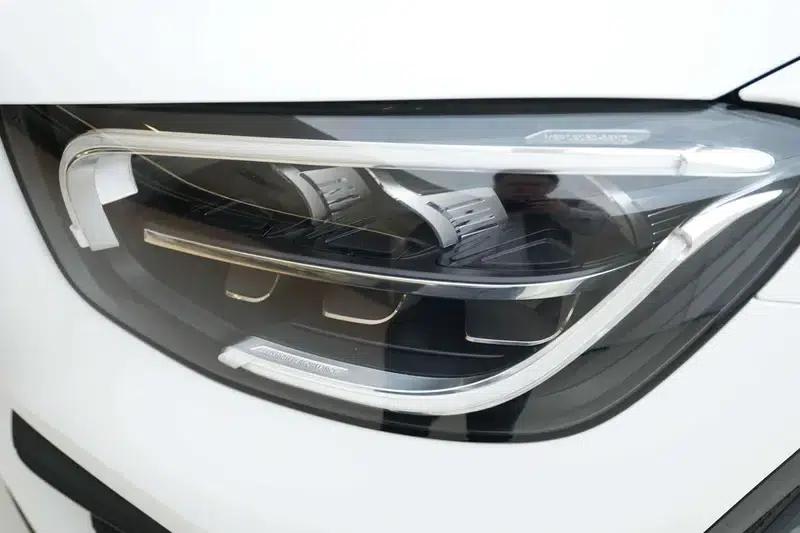 2020 Mercedes-Benz GLC 300 L 4MATIC Dynamic — миниатюра 7