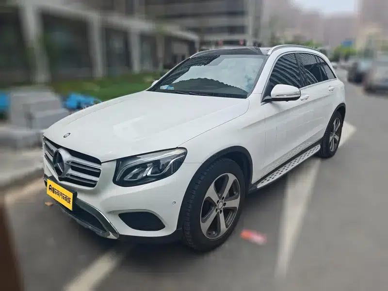 2016 Mercedes-Benz GLC 260 4MATIC Luxury — миниатюра 1