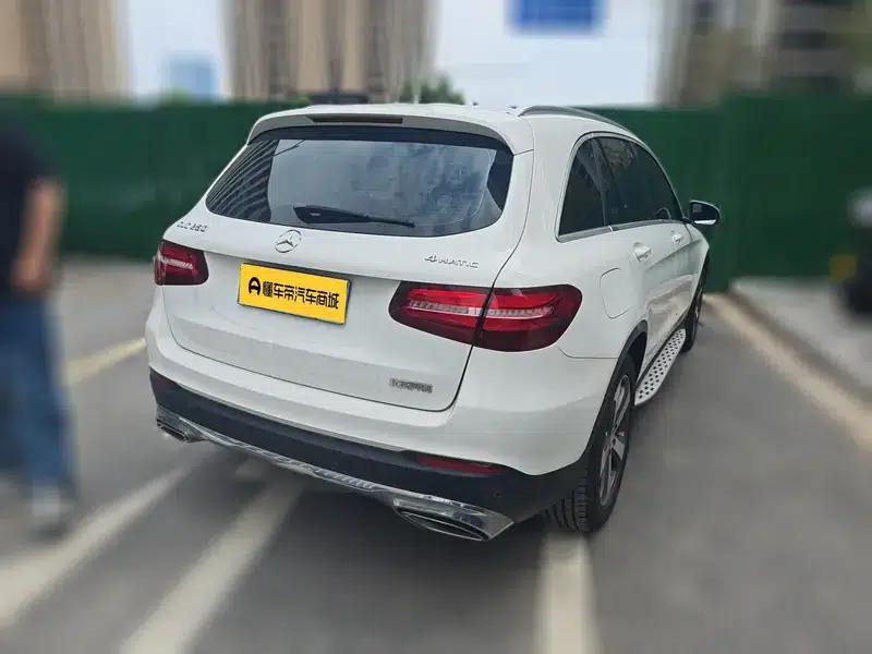 2016 Mercedes-Benz GLC 260 4MATIC Luxury — миниатюра 4
