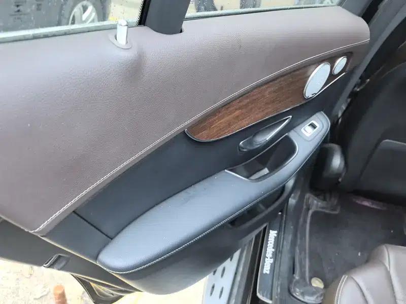 2021 Mercedes-Benz GLC 300 L 4MATIC Dynamic — миниатюра 17