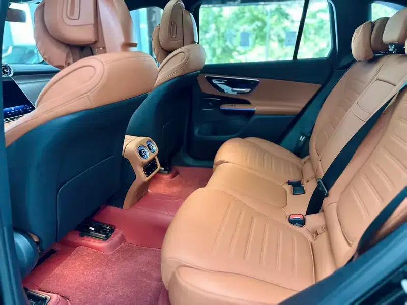 2025 Mercedes-Benz GLC Facelift: GLC 300 L 4MATIC Dynamic 5-Seater — миниатюра 12