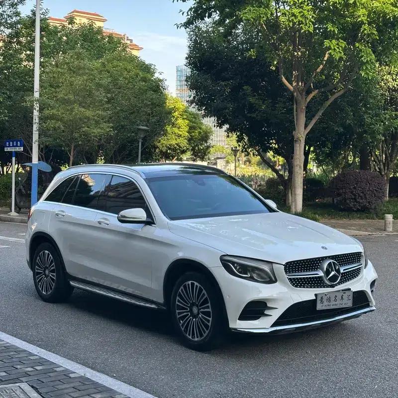 2017 Mercedes-Benz GLC 260 4MATIC Dynamic — миниатюра 3