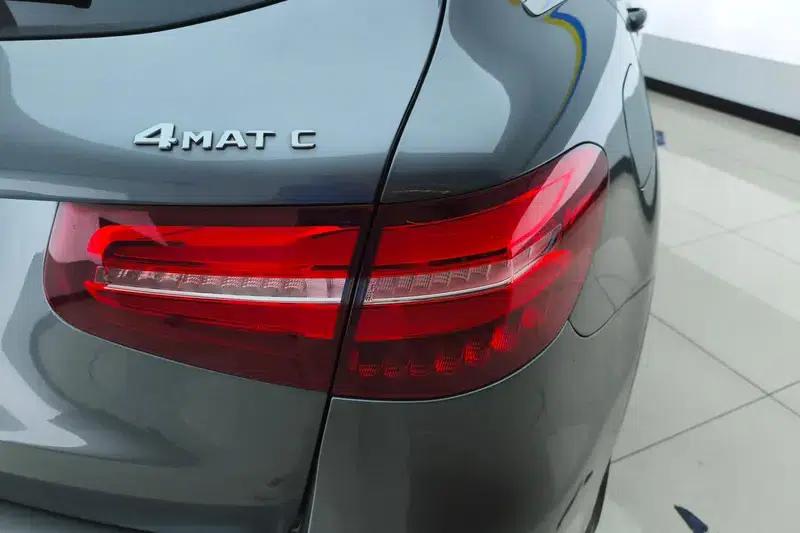 2018 Mercedes-Benz GLC 260 4MATIC Luxury — миниатюра 10