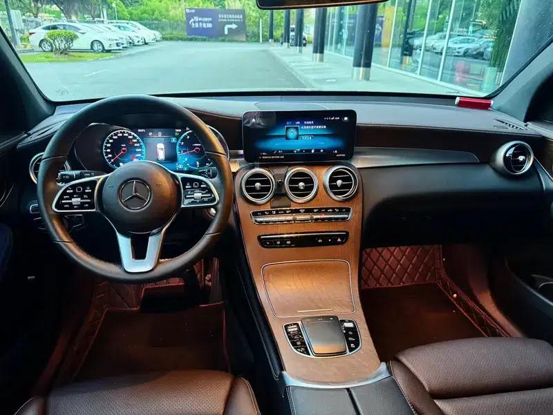 2022 Mercedes-Benz GLC Facelift: GLC 260 L 4MATIC Luxury — миниатюра 7
