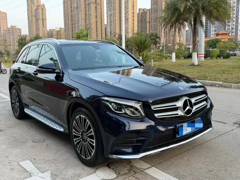2017 Mercedes-Benz GLC 260 4MATIC Dynamic — миниатюра 3