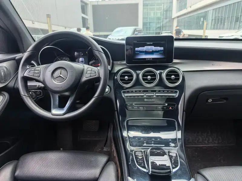 2018 Mercedes-Benz GLC 200 4MATIC — миниатюра 13