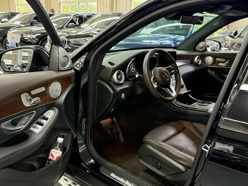 2021 Mercedes-Benz GLC 300 L 4MATIC Dynamic — миниатюра 8