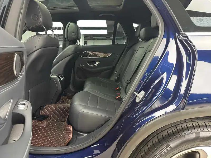 2017 Mercedes-Benz GLC 260 4MATIC Luxury — миниатюра 17