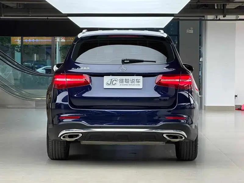 2017 Mercedes-Benz GLC 260 4MATIC Luxury — миниатюра 4