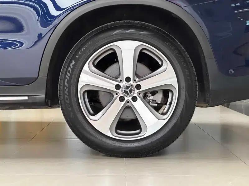 2017 Mercedes-Benz GLC 260 4MATIC Luxury — миниатюра 6