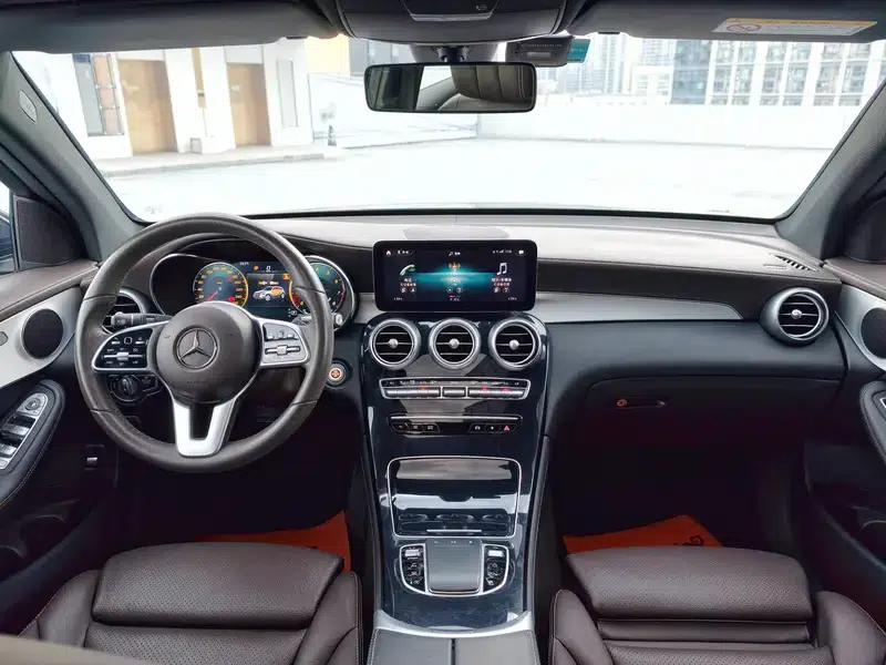 2021 Mercedes-Benz GLC 260 L 4MATIC Dynamic — миниатюра 10