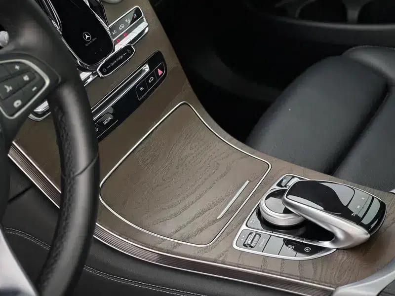 2017 Mercedes-Benz GLC 300 4MATIC Dynamic — миниатюра 12