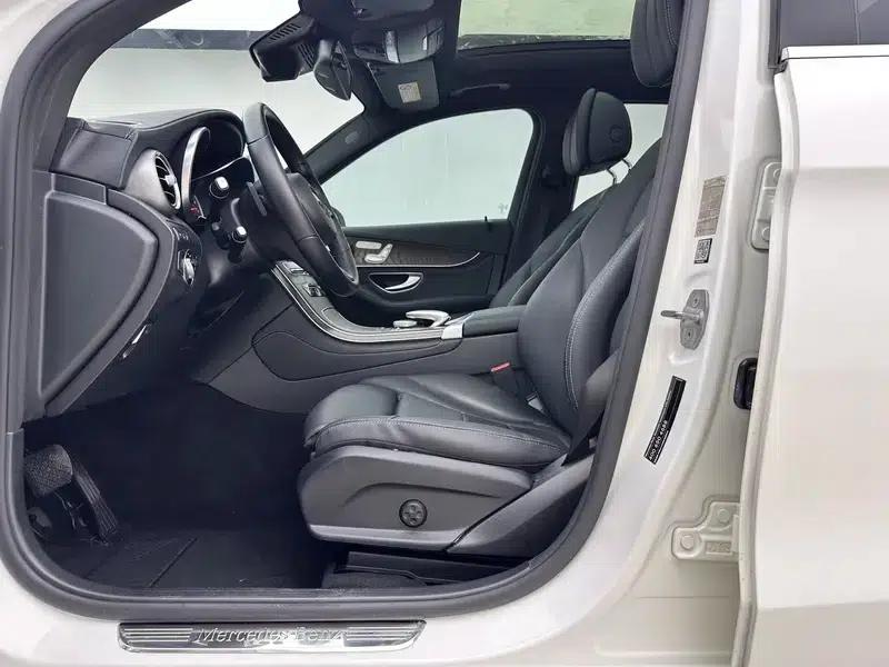 2017 Mercedes-Benz GLC 300 4MATIC Dynamic — миниатюра 16