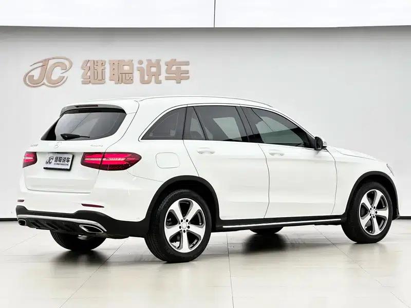2017 Mercedes-Benz GLC 300 4MATIC Dynamic — миниатюра 5