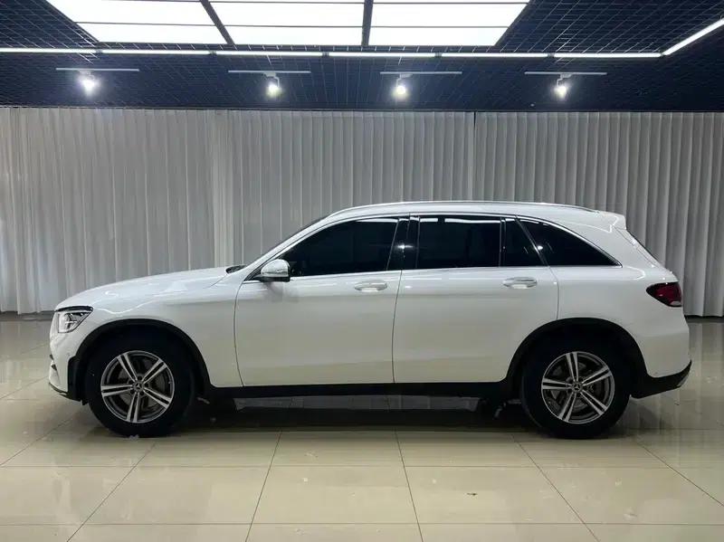 2020 Mercedes-Benz GLC 260 L 4MATIC Luxury — миниатюра 3