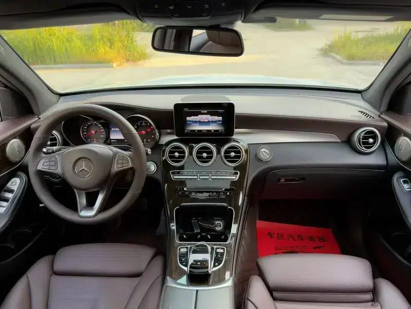 2017 Mercedes-Benz GLC 260 4MATIC Luxury — миниатюра 6