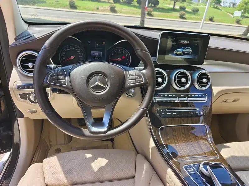 2019 Mercedes-Benz GLC 260 L 4MATIC Luxury — миниатюра 14